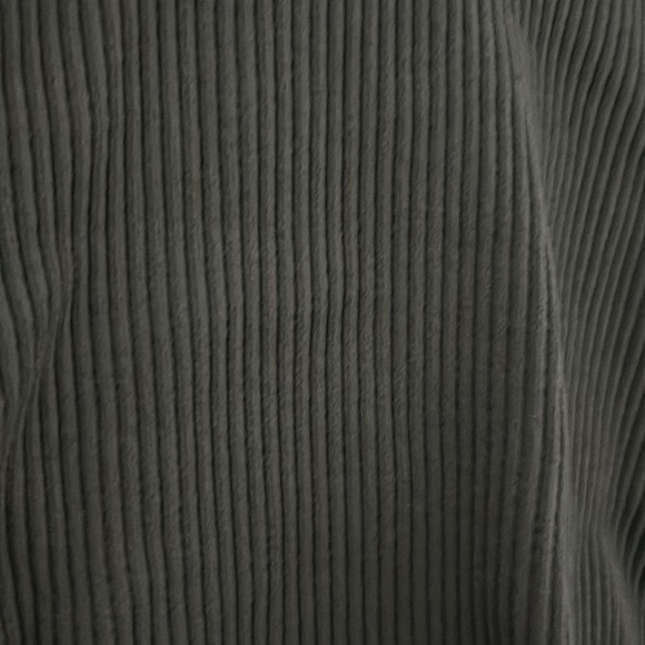 ZARA seamless green top - Picture 3 of 4